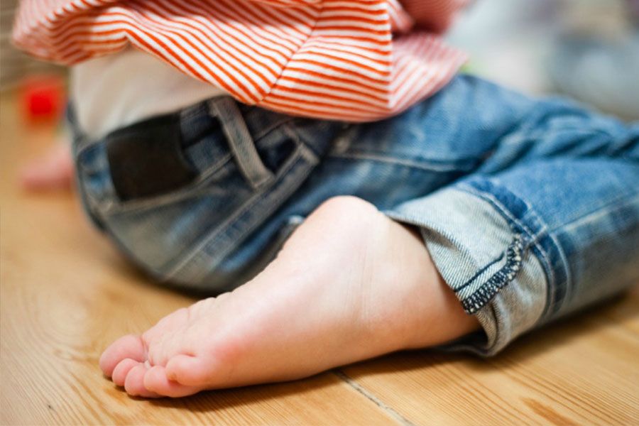 clinica-del-pie-podologo-alcobendas-zulema-martinez-estudio-pisada-infantil